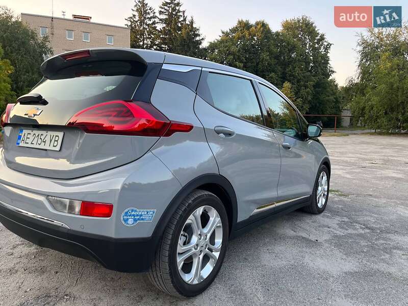 Хэтчбек Chevrolet Bolt EV 2020 в Днепре фото 39 Хэтчбек Chevrolet Bolt EV 2020 в Днепре