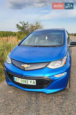 Хэтчбек Chevrolet Bolt EV 2017 в 