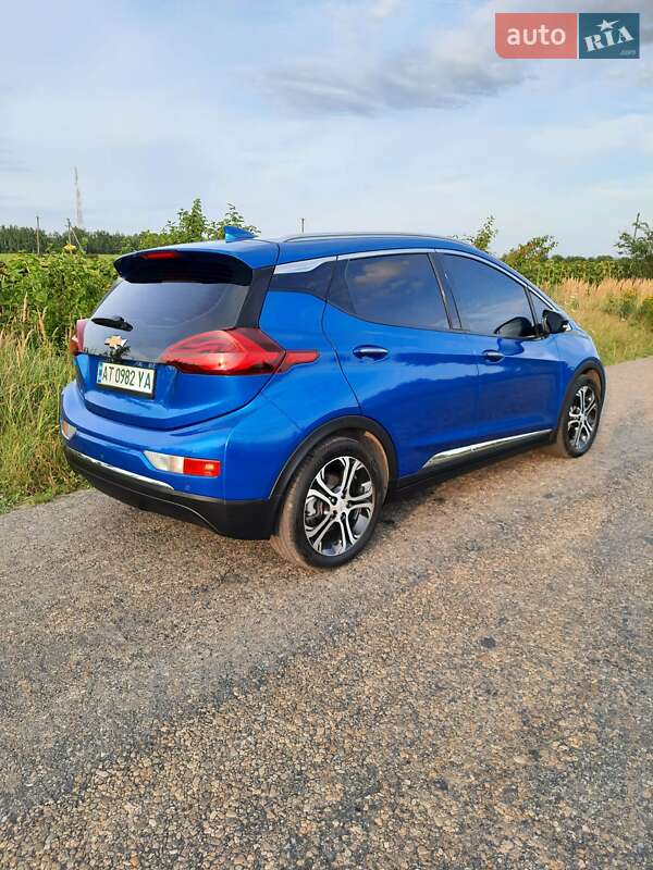 Хэтчбек Chevrolet Bolt EV 2017 в Ивано-Франковске фото 17 Хэтчбек Chevrolet Bolt EV 2017 в Ивано-Франковске