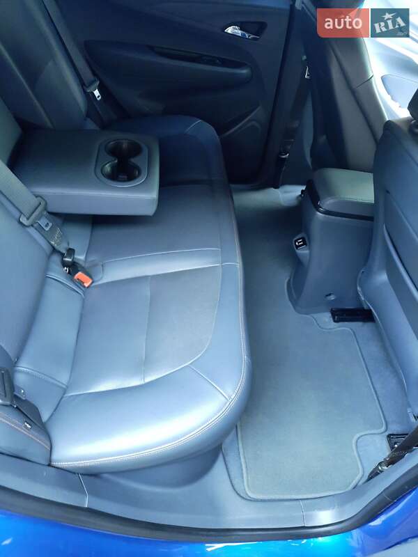 Хэтчбек Chevrolet Bolt EV 2017 в Ивано-Франковске фото 26 Хэтчбек Chevrolet Bolt EV 2017 в Ивано-Франковске