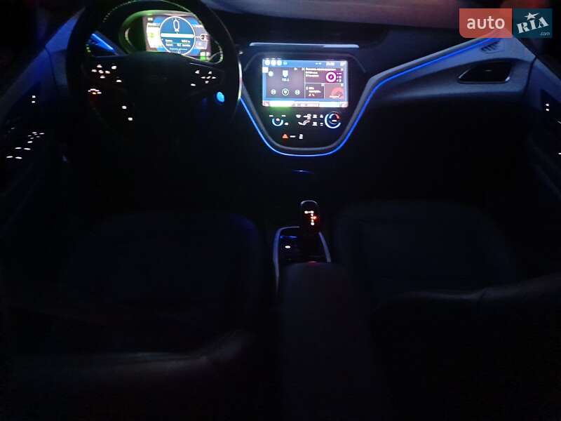 Хэтчбек Chevrolet Bolt EV 2017 в Ивано-Франковске фото 20 Хэтчбек Chevrolet Bolt EV 2017 в Ивано-Франковске