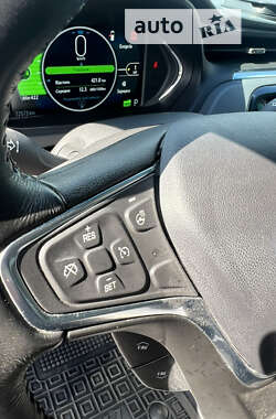 Хэтчбек Chevrolet Bolt EV 2016 в Хмельницком