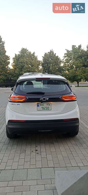 Хэтчбек Chevrolet Bolt EV 2023 в Ровно фото 7 Хэтчбек Chevrolet Bolt EV 2023 в Ровно