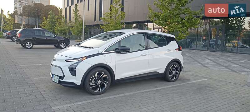 Хэтчбек Chevrolet Bolt EV 2023 в Ровно фото 4 Хэтчбек Chevrolet Bolt EV 2023 в Ровно