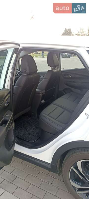 Хэтчбек Chevrolet Bolt EV 2023 в Ровно фото 9 Хэтчбек Chevrolet Bolt EV 2023 в Ровно