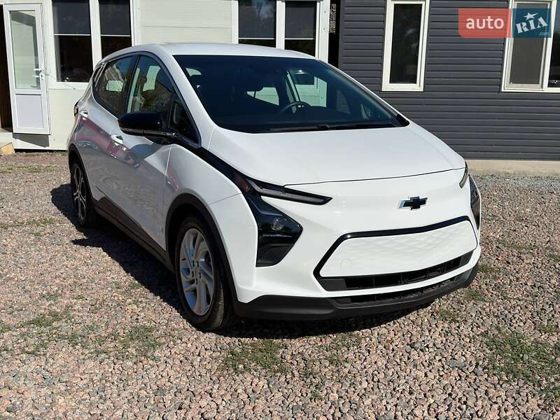 Хэтчбек Chevrolet Bolt EV 2023 в Одессе