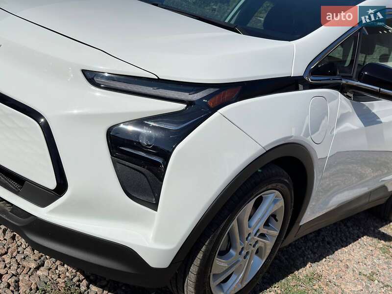 Хэтчбек Chevrolet Bolt EV 2023 в Одессе
