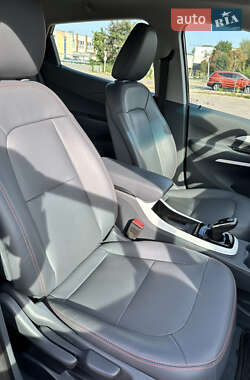 Хетчбек Chevrolet Bolt EV 2018 в Житомирі