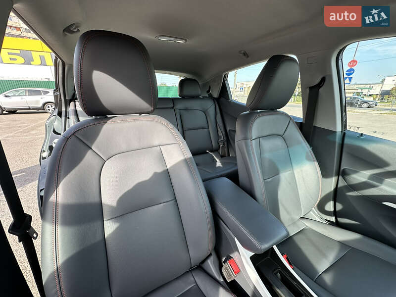 Хетчбек Chevrolet Bolt EV 2018 в Житомирі