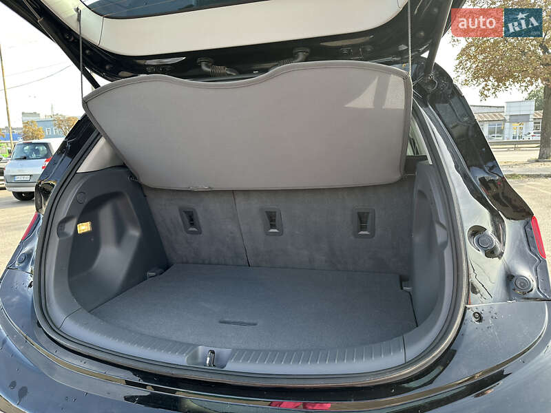 Хетчбек Chevrolet Bolt EV 2018 в Житомирі