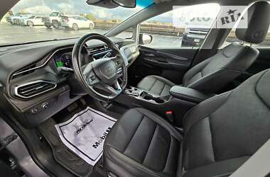 Хэтчбек Chevrolet Bolt EV 2023 в 