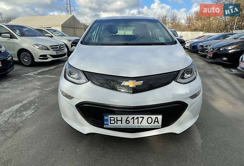 Хэтчбек Chevrolet Bolt EV 2018 в Киеве