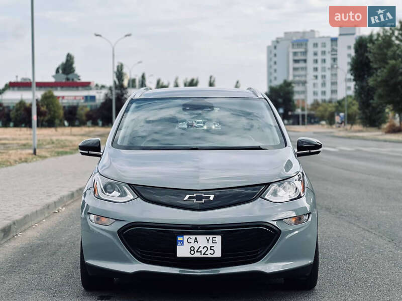 Хэтчбек Chevrolet Bolt EV 2019 в Черкассах фото 4 Хэтчбек Chevrolet Bolt EV 2019 в Черкассах
