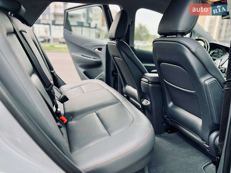 Хэтчбек Chevrolet Bolt EV 2019 в Черкассах фото 22 Хэтчбек Chevrolet Bolt EV 2019 в Черкассах