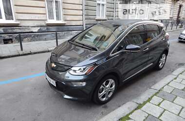 Хэтчбек Chevrolet Bolt EV 2017 в 