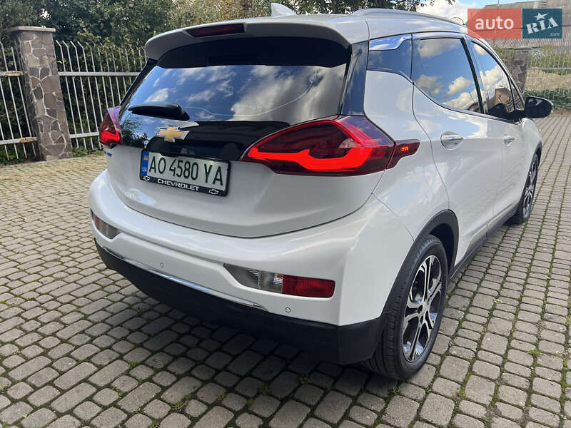 Хэтчбек Chevrolet Bolt EV 2020 в Мукачево