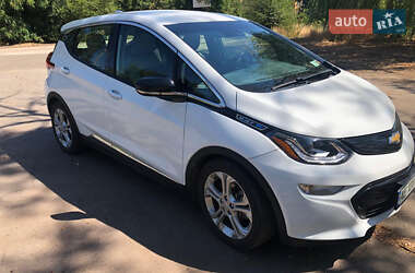 Хэтчбек Chevrolet Bolt EV 2021 в 