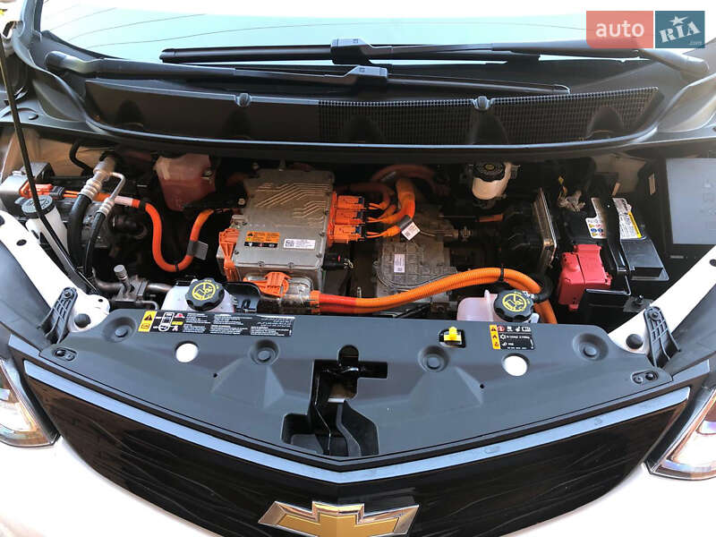Хетчбек Chevrolet Bolt EV 2021 в Кривому Розі