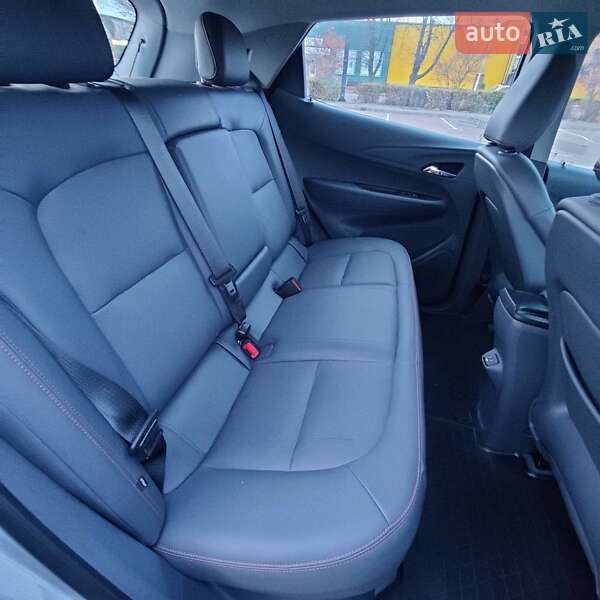 Хэтчбек Chevrolet Bolt EV 2021 в Житомире фото 7 Хэтчбек Chevrolet Bolt EV 2021 в Житомире