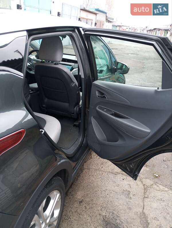 Хэтчбек Chevrolet Bolt EV 2017 в Житомире фото 10 Хэтчбек Chevrolet Bolt EV 2017 в Житомире