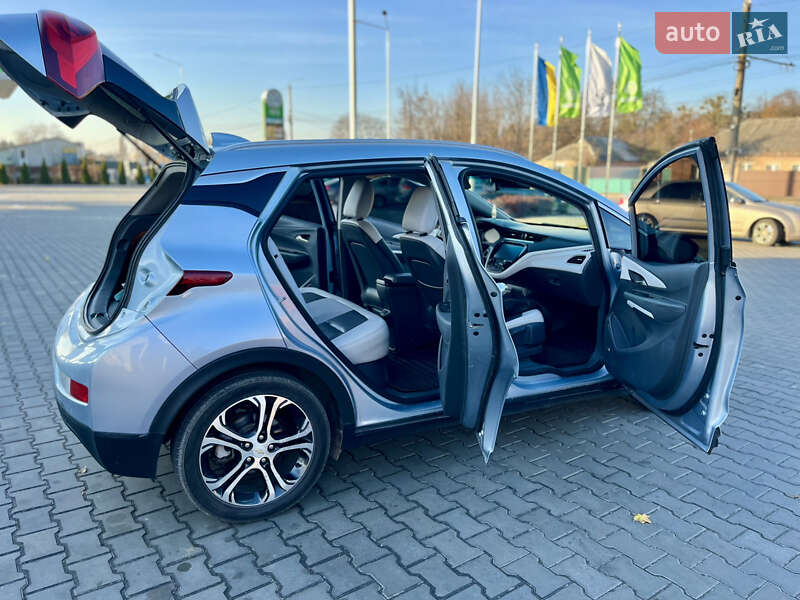 Хэтчбек Chevrolet Bolt EV 2018 в Виннице