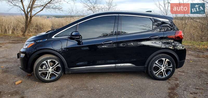 Хэтчбек Chevrolet Bolt EV 2017 в Чугуеве