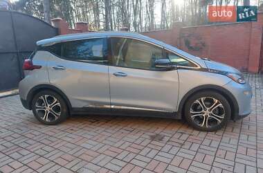 Хэтчбек Chevrolet Bolt EV 2017 в Броварах фото 6 Хэтчбек Chevrolet Bolt EV 2017 в Броварах