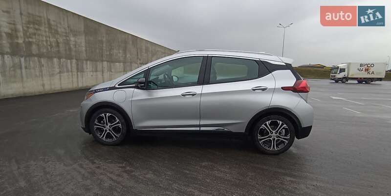 Хэтчбек Chevrolet Bolt EV 2017 в Львове