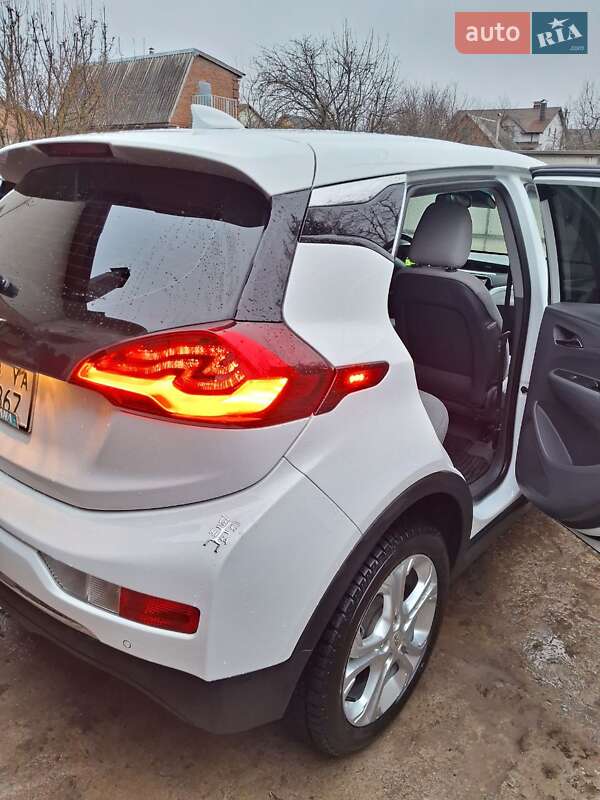 Хэтчбек Chevrolet Bolt EV 2020 в Виннице