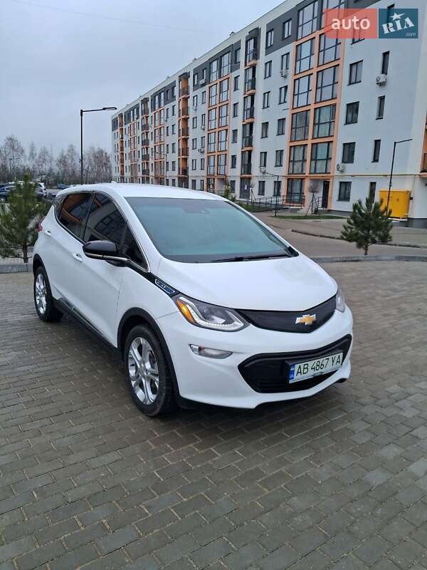 Хэтчбек Chevrolet Bolt EV 2020 в Виннице