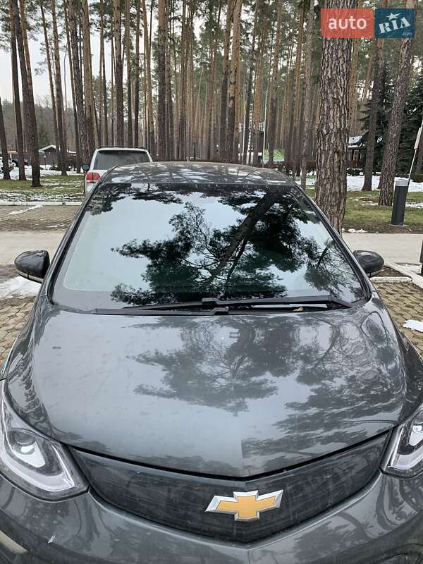 Хэтчбек Chevrolet Bolt EV 2017 в Киеве