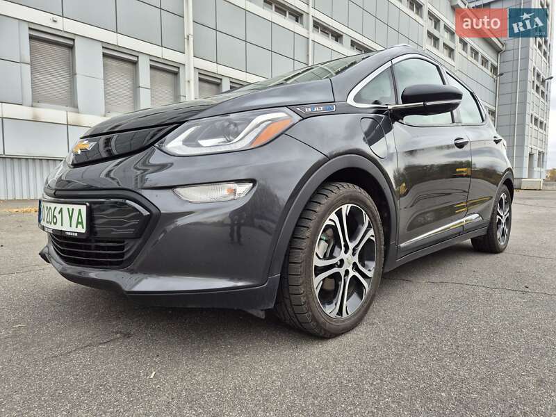 Хетчбек Chevrolet Bolt EV 2017 в Дніпрі