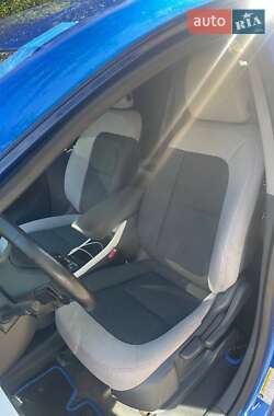Хэтчбек Chevrolet Bolt EV 2016 в 