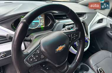 Хетчбек Chevrolet Bolt EV 2020 в 