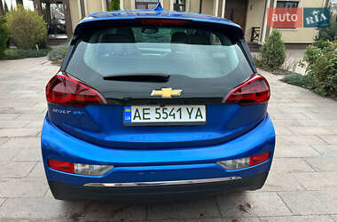 Хэтчбек Chevrolet Bolt EV 2020 в 
