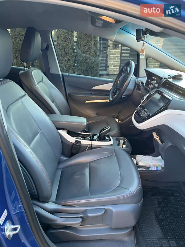 Хетчбек Chevrolet Bolt EV 2017 в Хмельницькому