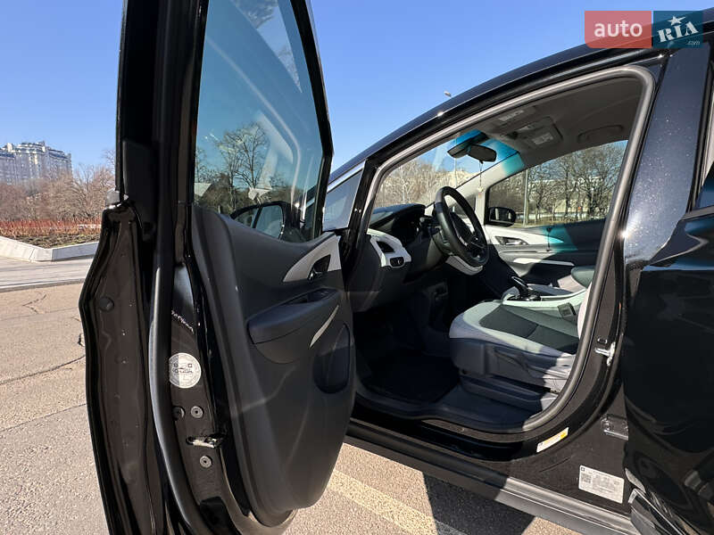 Хэтчбек Chevrolet Bolt EV 2020 в Одессе