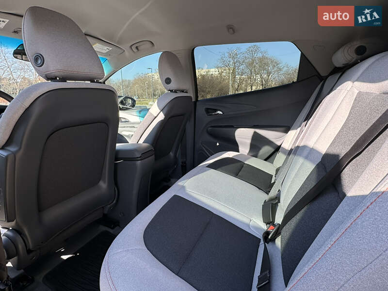 Хэтчбек Chevrolet Bolt EV 2020 в Одессе