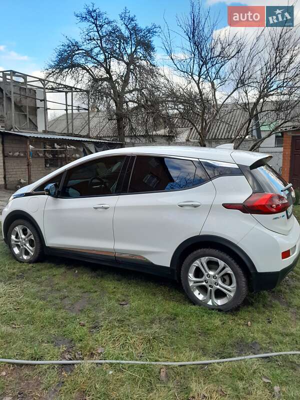 Хэтчбек Chevrolet Bolt EV 2017 в Днепре