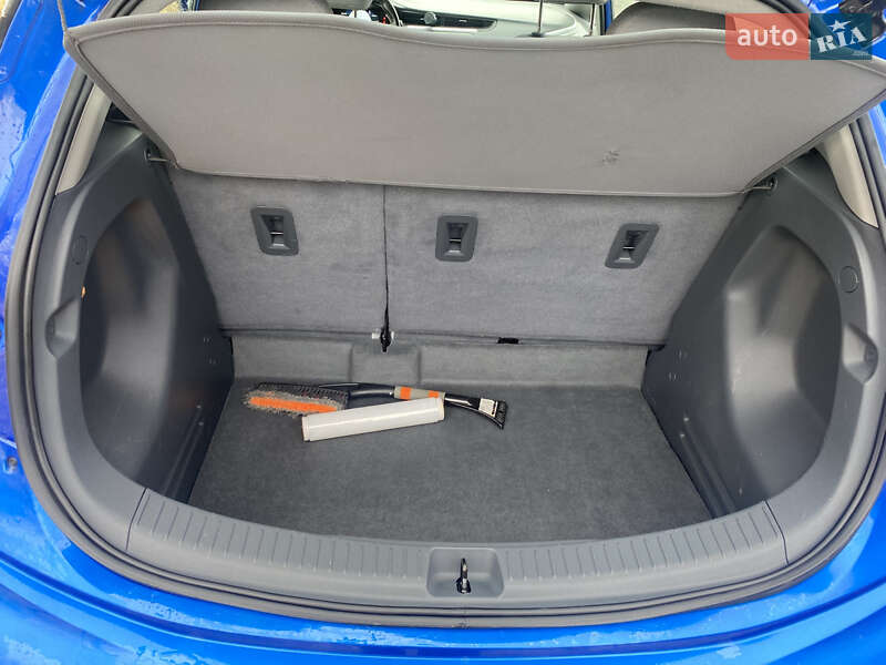 Хетчбек Chevrolet Bolt EV 2020 в Здолбуніві