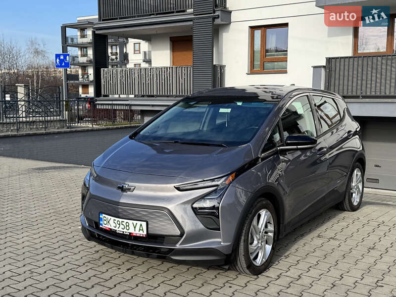 Хэтчбек Chevrolet Bolt EV 2022 в Ровно