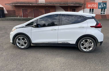 Хэтчбек Chevrolet Bolt EV 2017 в 