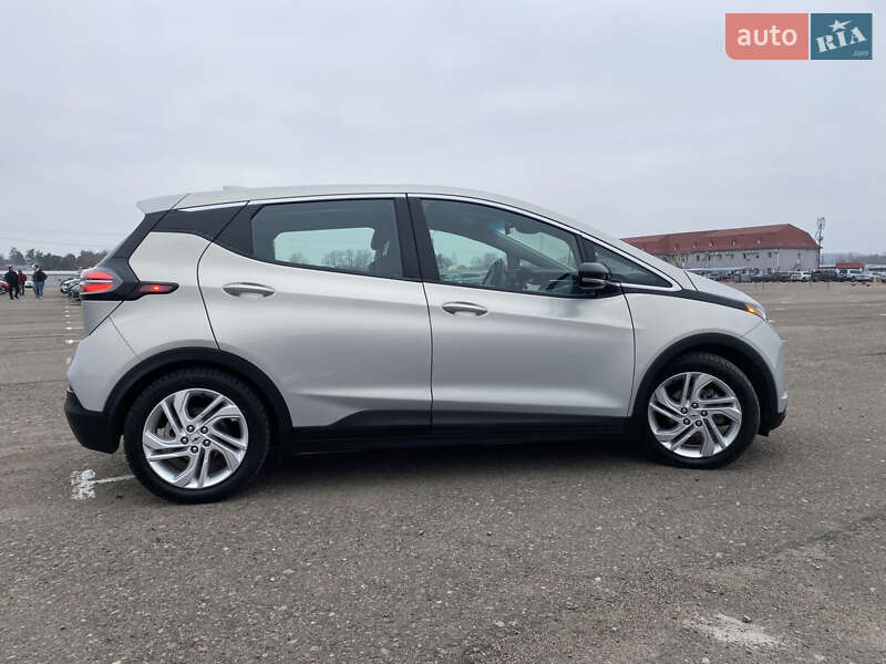 Хэтчбек Chevrolet Bolt EV 2022 в Полтаве