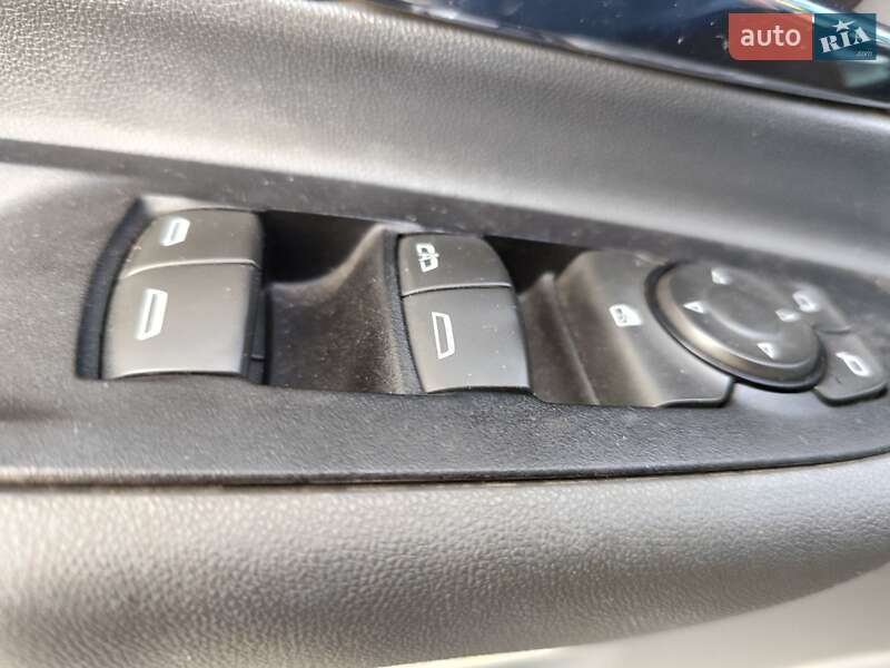 Хетчбек Chevrolet Bolt EV 2018 в Києві