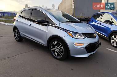 Хэтчбек Chevrolet Bolt EV 2018 в 