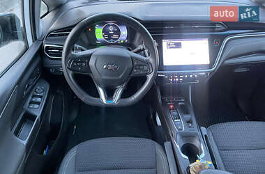 Хэтчбек Chevrolet Bolt EV 2022 в 