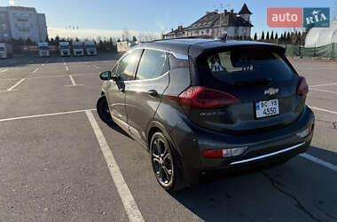 Хэтчбек Chevrolet Bolt EV 2018 в 