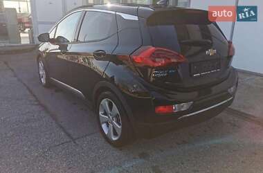 Хэтчбек Chevrolet Bolt EV 2020 в 