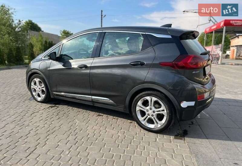 Хэтчбек Chevrolet Bolt EV 2017 в Ильинцах
