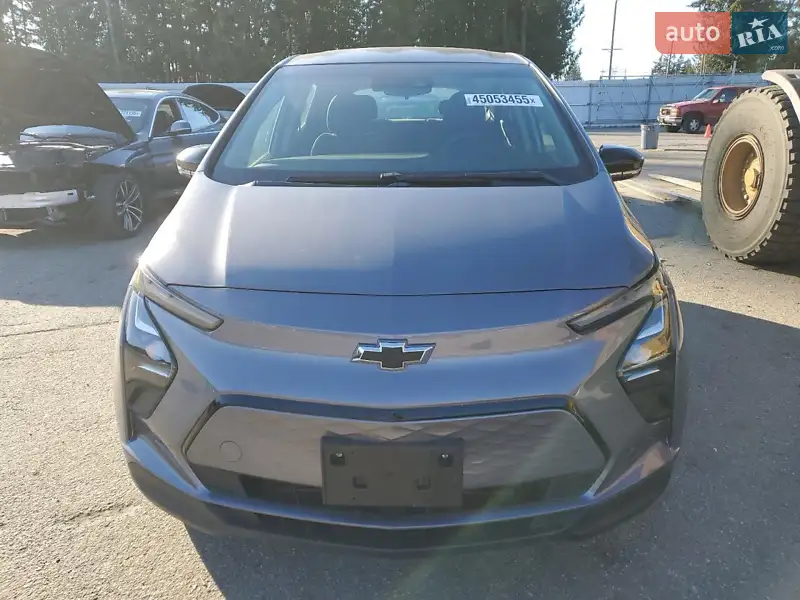 Хэтчбек Chevrolet Bolt EV 2022 в 
